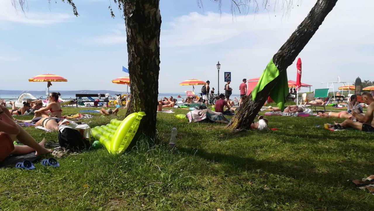 Apartment In Siofok/Balaton 19854 Ngoại thất bức ảnh